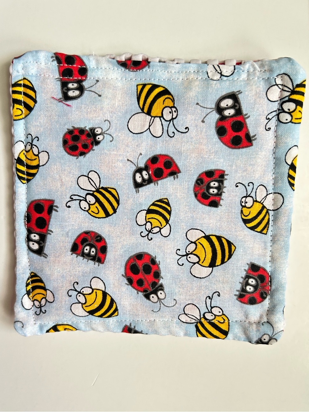 Hand Crafted Non Slip Jar Grippers Adorable Bees & Ladybugs Opens Hard Lids - Picture 8 of 10